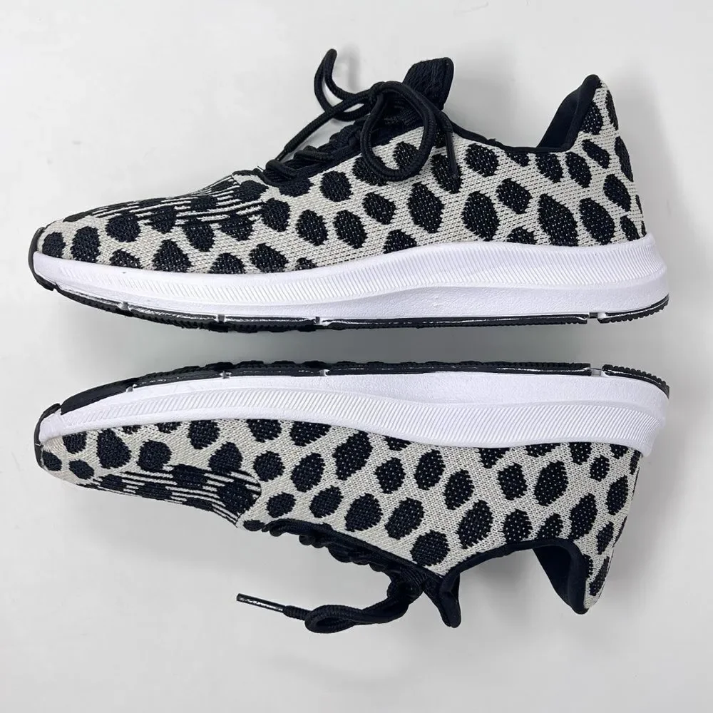 Athletic Works Women's Soft Running Athletic Sneaker 6.5 Black White